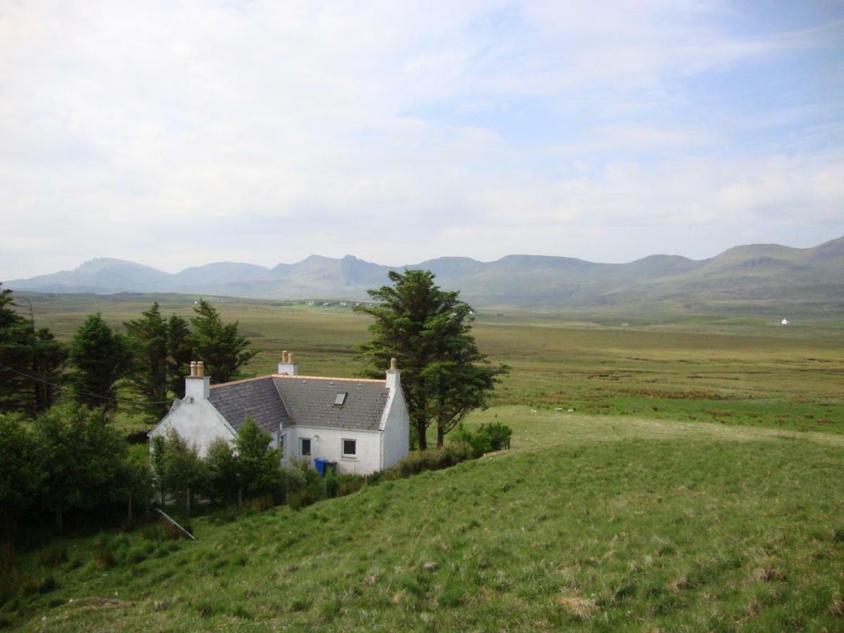 Fairy Hill Cottage Ellishadder Staffin Exterior foto